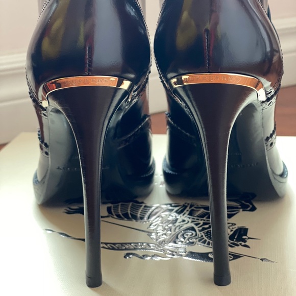 Authentic Burberry Leather bootie - Picture 5 of 8